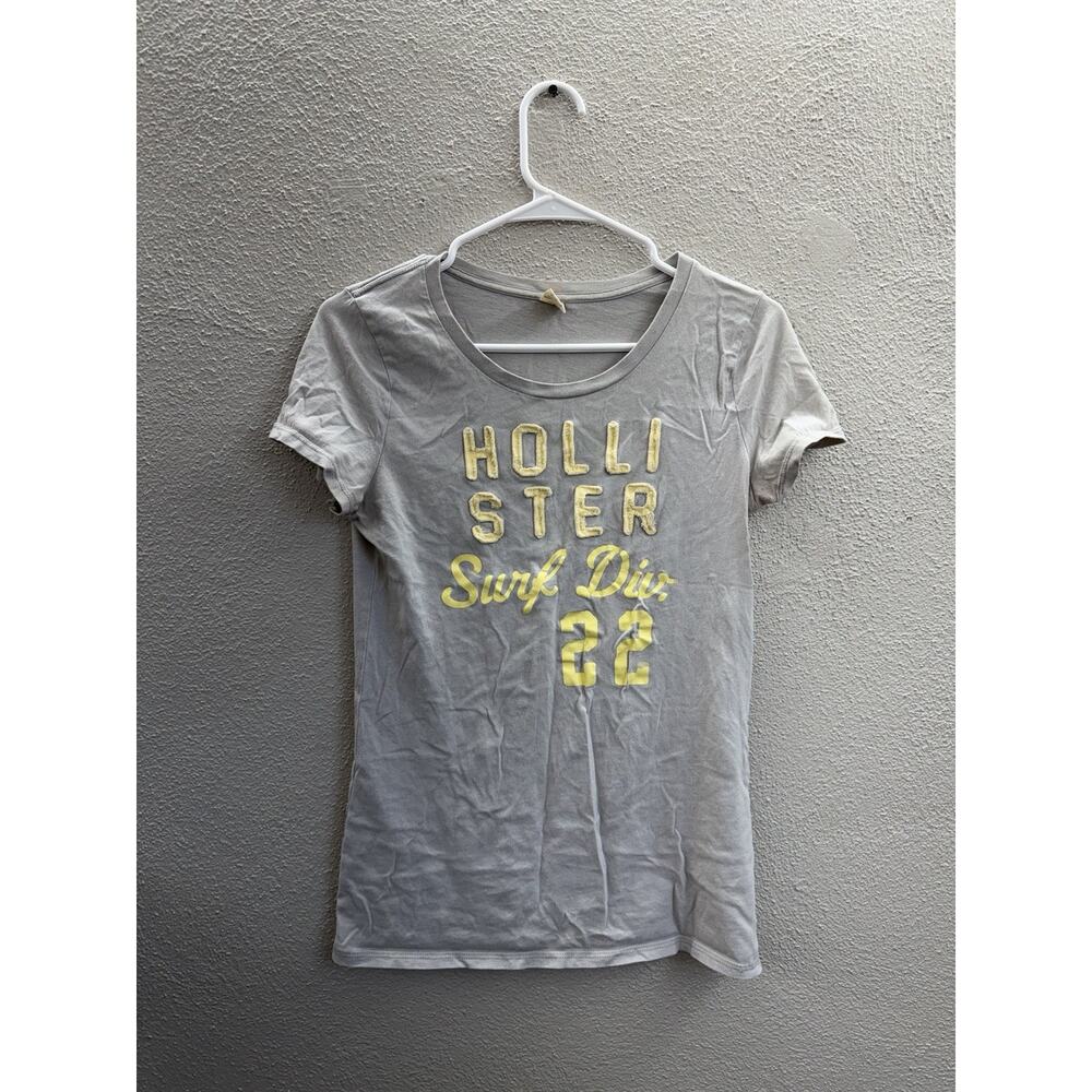 Hollister Women Shirt Size Large Gray Logo Short Sleeve 2000s Y2K